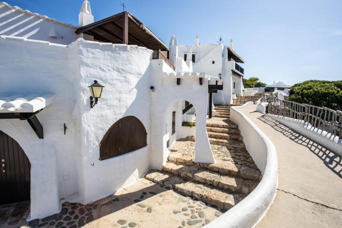 menorca-voos-especiais_1.jpg