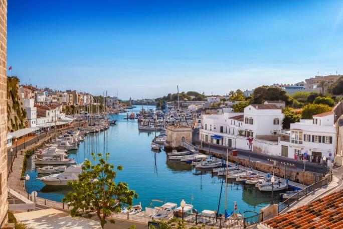 menorca-voos-especiais_3.jpg