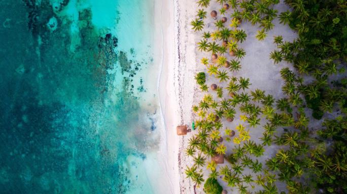 playa-mujeres-e-costa-mujeres-essence_2.jpg